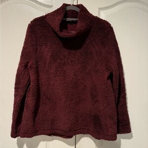 LOFT Sz L Sherpa mock turtleneck pullover - like new! Dark maroon